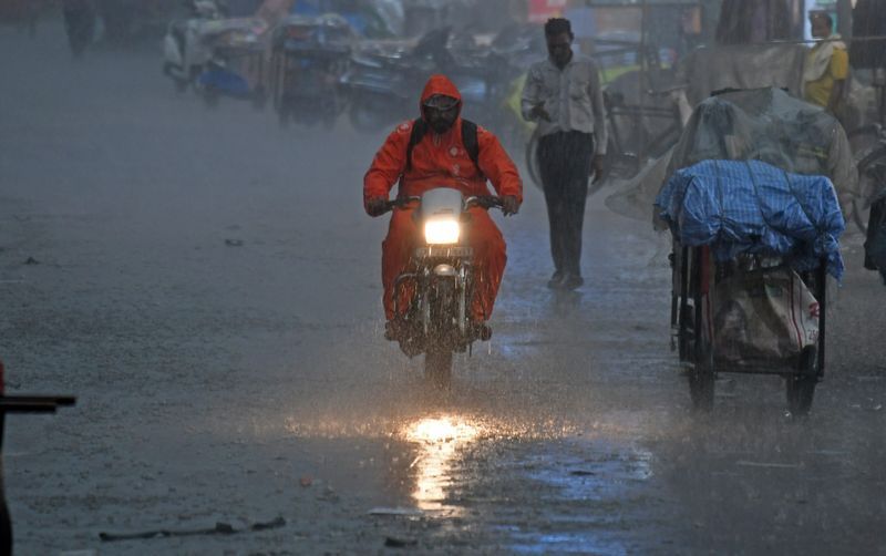 Gurugram monsoon alert: MCG orders field inspections, mandatory app monitoring to prevent waterlogging