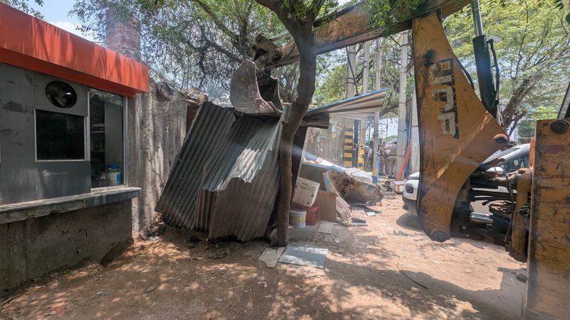 Gurugram DLF Phase 3 crackdown: DTCP seals unauthorised hotel, hospital and 72-room PGs