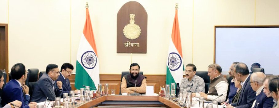 CM Nayab Singh Saini Chairs High-Level Review, Pushes Solar Power, EV Network & Green Growth in Haryana*