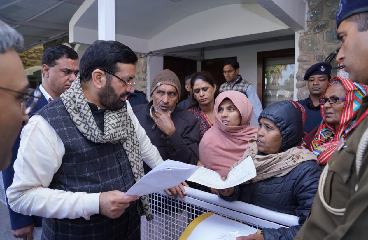 CM Nayab Singh Saini Listens to Public Grievances at Sant Kabir Kutir, Orders Swift Action