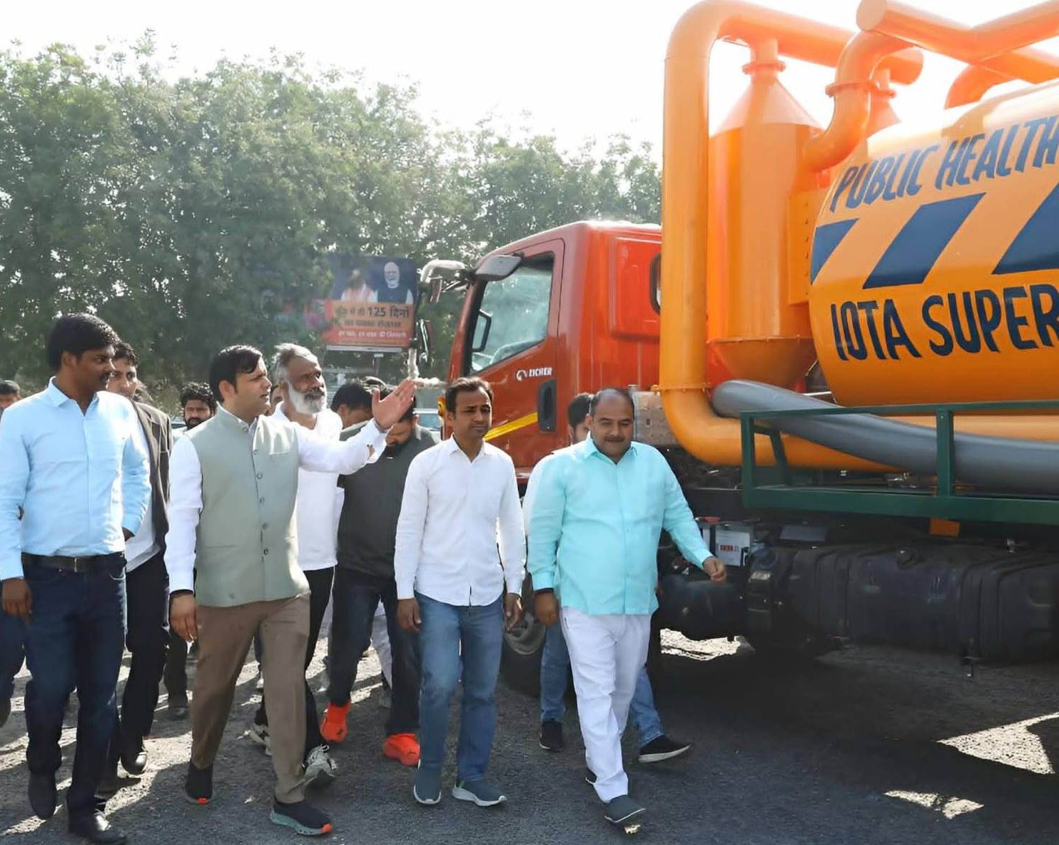 ₹3 Crore Boost to Palwal’s Sewer System: Minister Gaurav Gautam Flags Off Four Super Sucker Machines